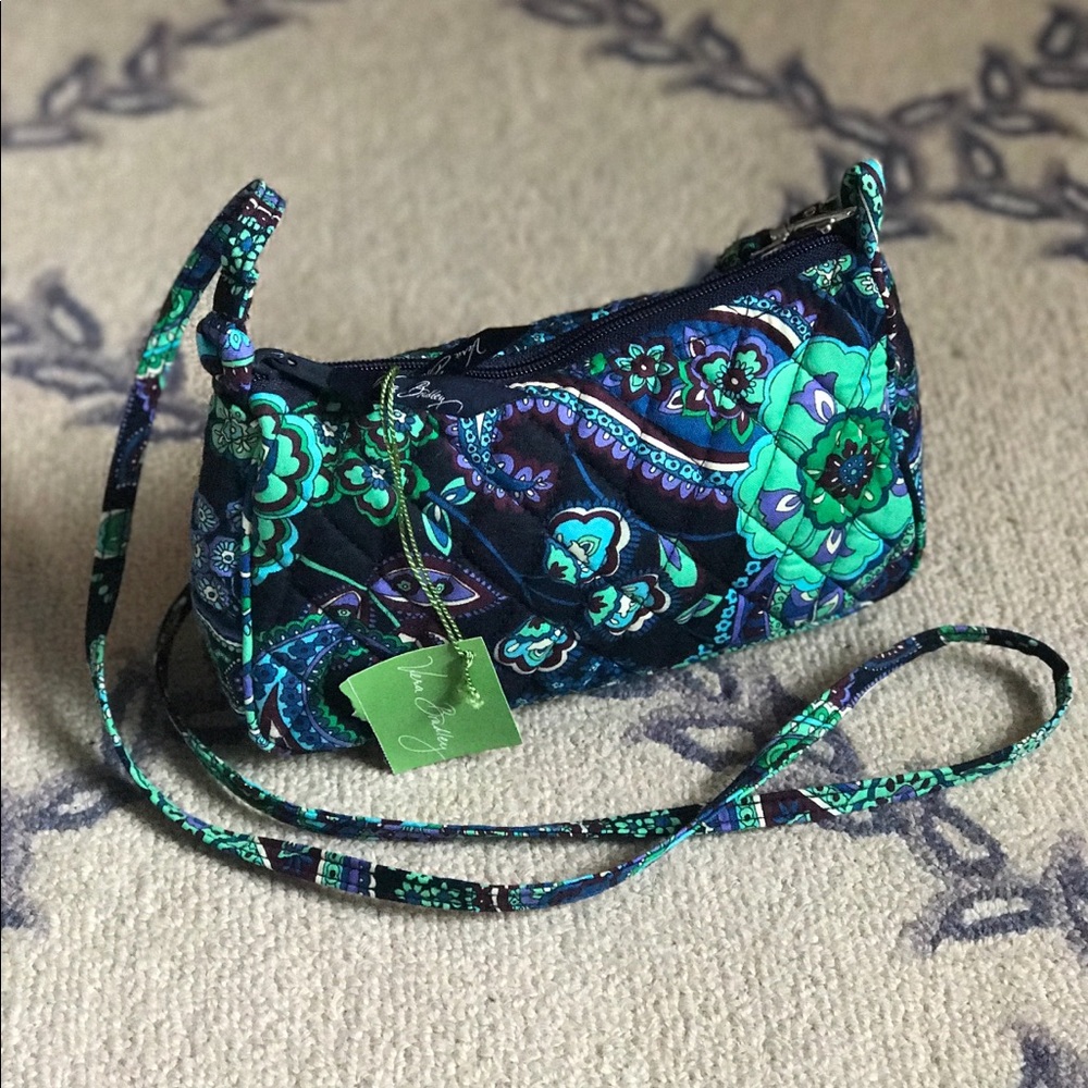 NWT Vera Bradley purse **retired pattern**